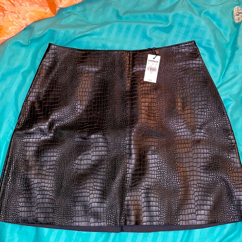Express Black faux snakeskin skirt